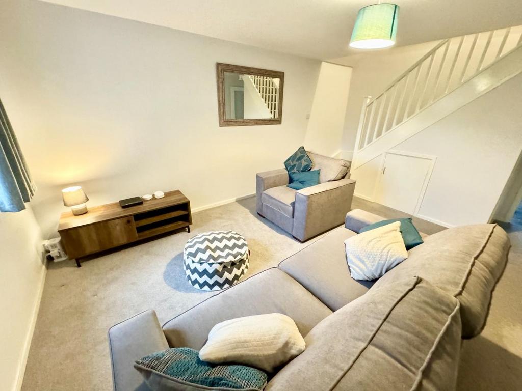 Eagle Park, MartonInCleveland... 2 bed house £800 pcm (£185 pw)