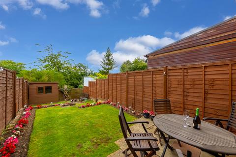 2 bedroom terraced house for sale, Strafford Close, Harlington