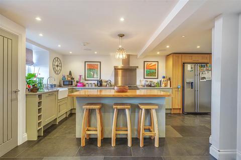 4 bedroom terraced house for sale, St. Merryn, Padstow