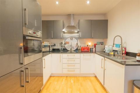 2 bedroom flat for sale, Sutton Road, Southend-On-Sea