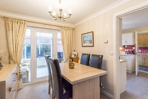1 Beamont Close, Lutterworth, LE17 4GE