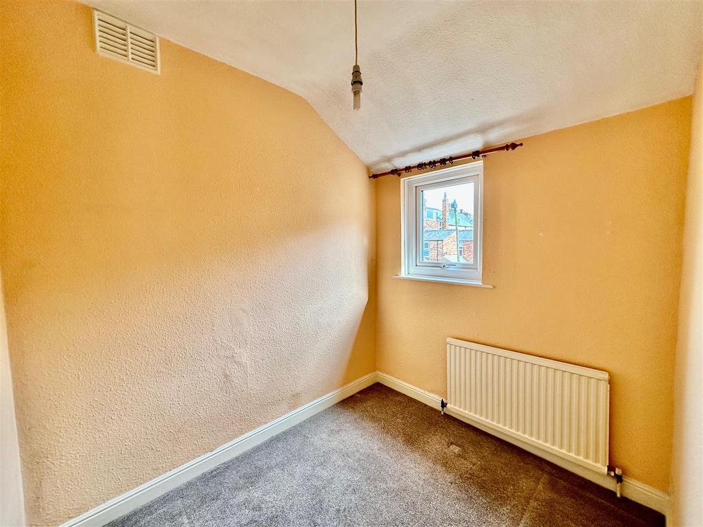 Bedroom 3.jpg