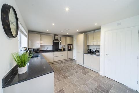 3 bedroom detached house for sale, Nearly new home in highly regarded Cadbury Fields, Congresbury