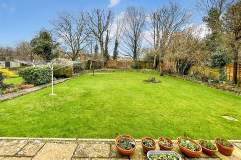 22 Buckingham Road, Swindon, SN3 1JA