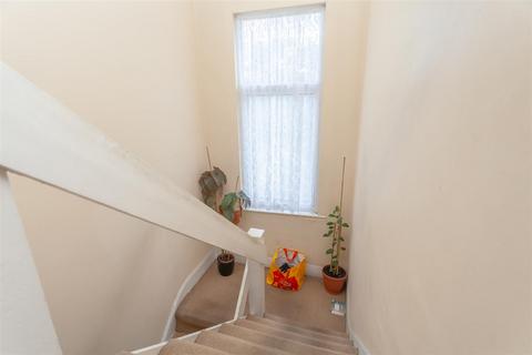 120 Rectory Road, London, N16 7SD