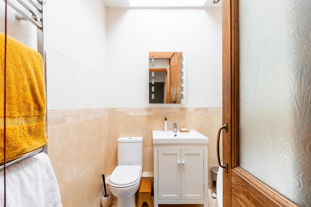 HS3 TN - Bathroom C.jpg
