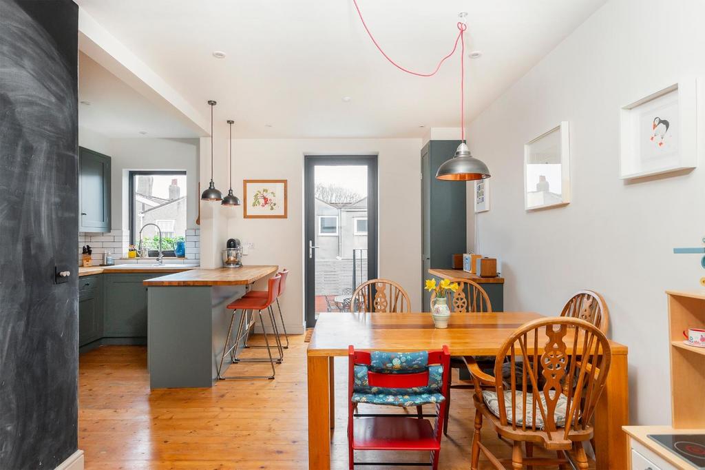 HS3 TN - Dining Room E.jpg