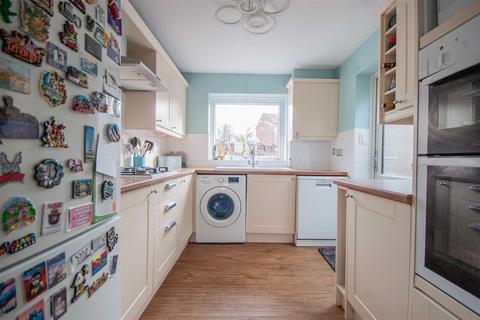 1 Barkis Close, Chelmsford, CM1 4UW
