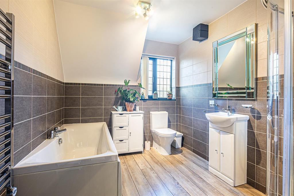 Family bathroom