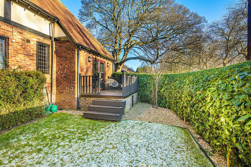 Annexe garden area