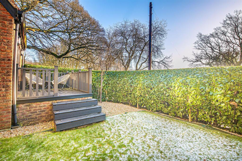 Annexe garden area and front lawn