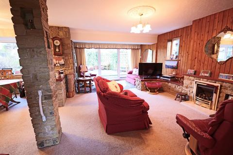 48 Alma Avenue, Foulridge, Colne, BB8 7NS