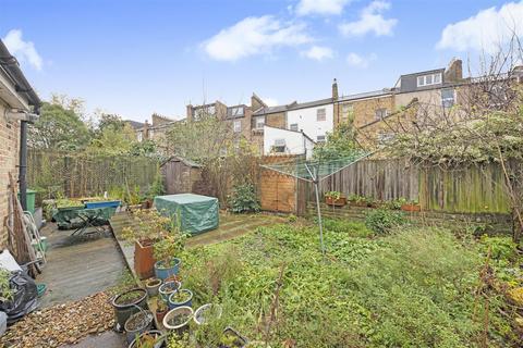 3 bedroom flat for sale, Manse Road, N16