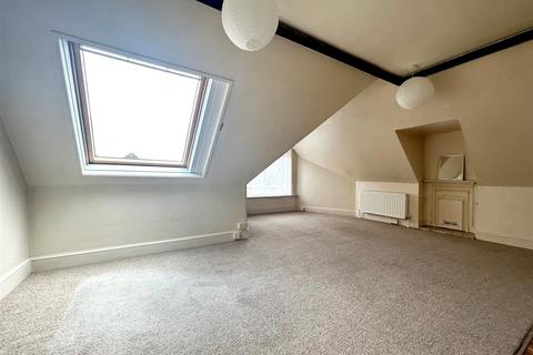 Studio to rent, Donoughmore Road, Boscombe, Bournemouth