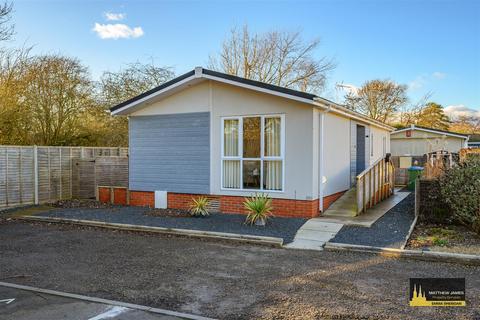 2 bedroom detached bungalow for sale, New Green Park, Wyken Croft, CV2 - Superb Park Home for Over 50's