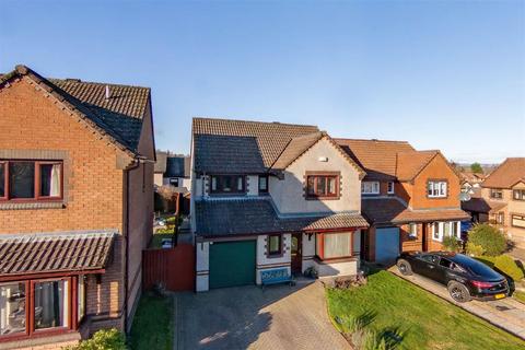 4 bedroom detached house for sale, Thriepland Wynd, Perth