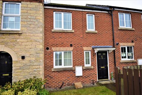3 bedroom terraced house to rent, St James Place, Bottesford, Scunthorpe