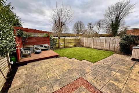 16 Cherry Tree Lane, Codsall, Wolverhampton, WV8 1NL