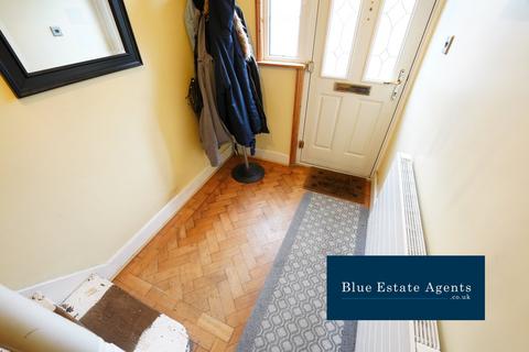 48 Meadow Waye, Hounslow, TW5 9EZ