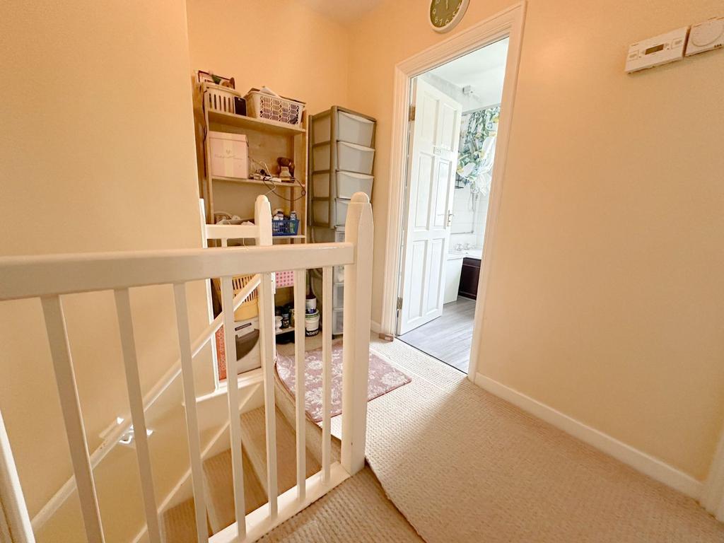 Stairs/Landing