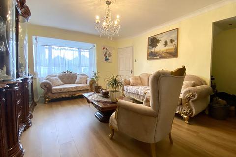 4 bedroom detached house for sale, Peregrine Road, Waltham Abbey