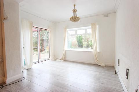 5 bedroom semi-detached house for sale, Houndsden Road, London