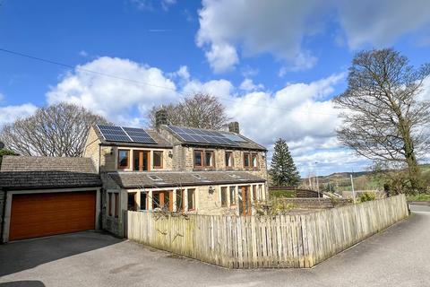 3 bedroom detached house for sale, White Wells Road, Holmfirth HD9