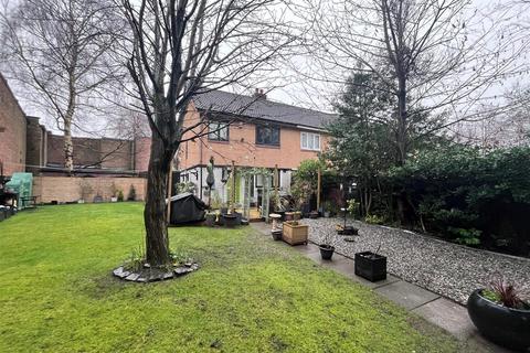 25 Barnett Drive, Salford, M3 6WH