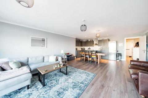 2 bedroom apartment for sale, Baltic Quay, Surrey Quays