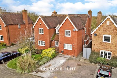 4 bedroom semi-detached house for sale - Forest Drive, Fyfield, Ongar, CM5