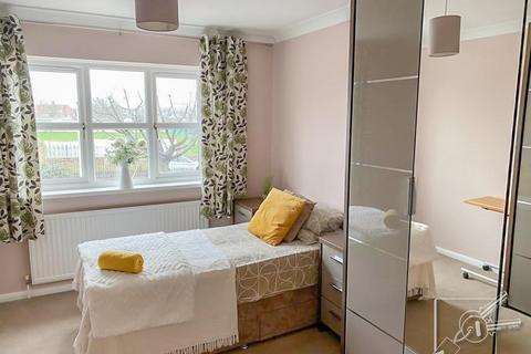 1 bedroom retirement property for sale, Trafalgar Road, Gravesend