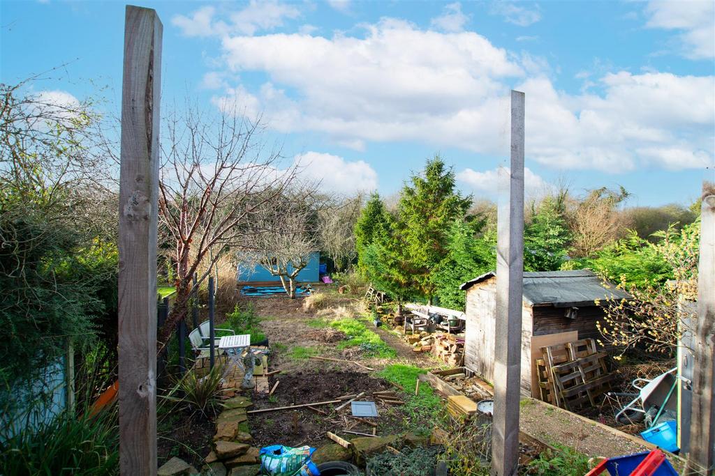 Garden 2.jpg