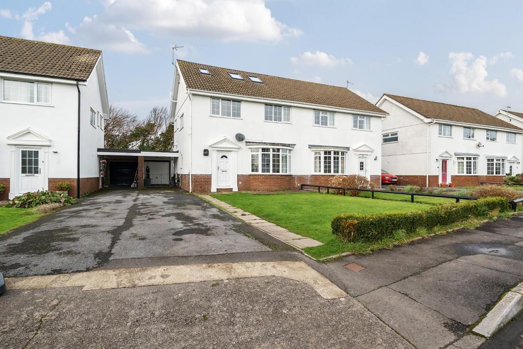49 Eastland Park, Swansea 4 bed semidetached house for