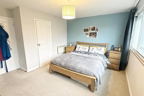 2 bedroom property for sale, Wentworth Court, Lichfield Road, Four Oaks
