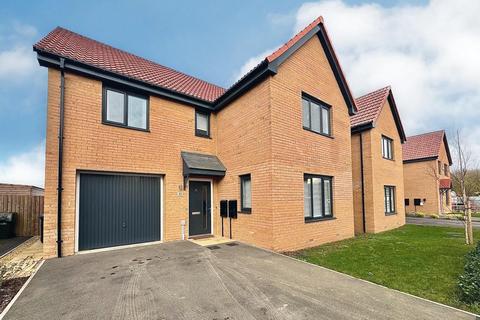 4 bedroom detached house for sale, Wight Grove, Middlesbrough