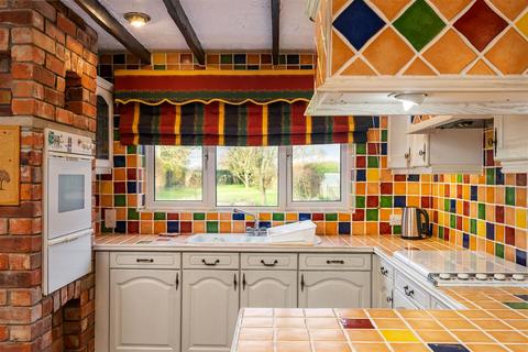 Sycamore Cottage Main Road, Thorngumbald, Hull, HU12 9NA