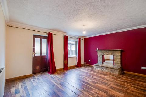42 Valley Drive, Wrenthorpe, Wakefield, WF2 0HZ