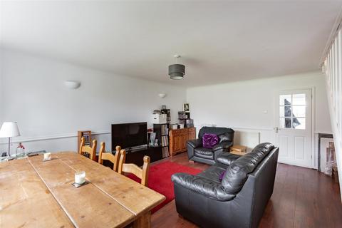 34 Caling Croft, New Ash Green, Longfield, DA3 8PX