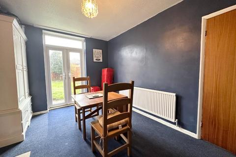 84 Norton Road, Northampton, NN2 7TN