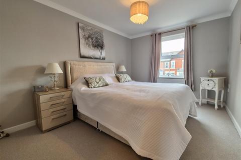 2 bedroom flat for sale, Patterson Court, Freckleton Street, Lytham
