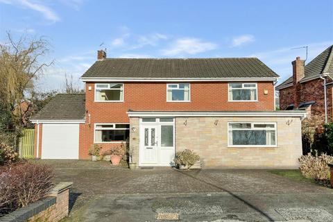 4 bedroom detached house for sale, Mardale Close, Congleton