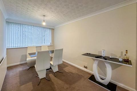3 Ashdene Garth, Crofton, Wakefield, WF4 1PH