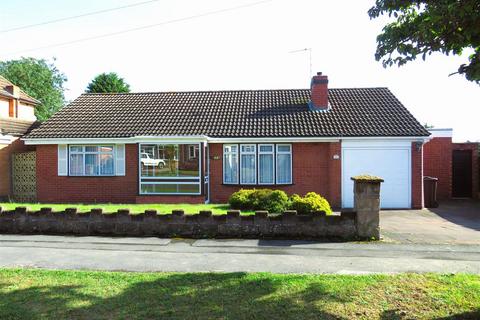 3 bedroom detached bungalow for sale - Clayton Drive, Birmingham B36