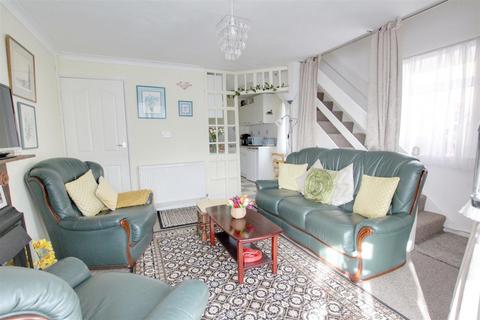 2 bedroom semi-detached house for sale, Robinson Avenue, Alford LN13