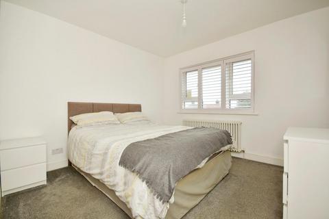 5 Adlington Crescent, Sheffield, S5 8BP