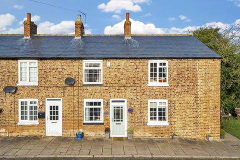 2 bedroom end of terrace house for sale, Marston Road, Tockwith, York