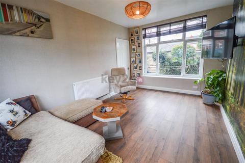336 Hall Road, Sheffield, S9 4AG