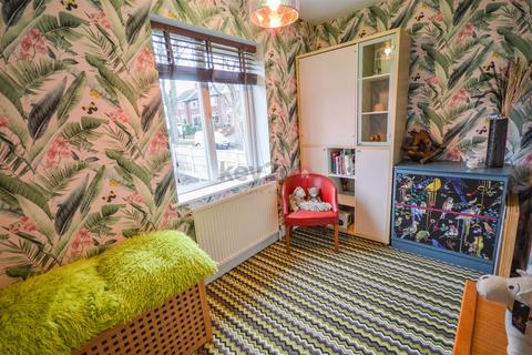 336 Hall Road, Sheffield, S9 4AG