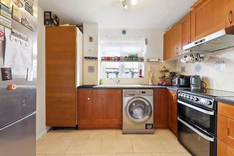 2 bedroom flat for sale, Ash Grove, Anerley, London, SE20