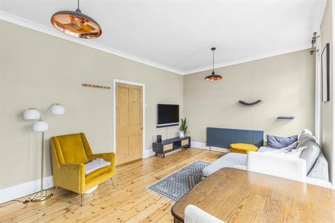 2 bedroom flat for sale, Upper Richmond Road West, East Sheen, SW14